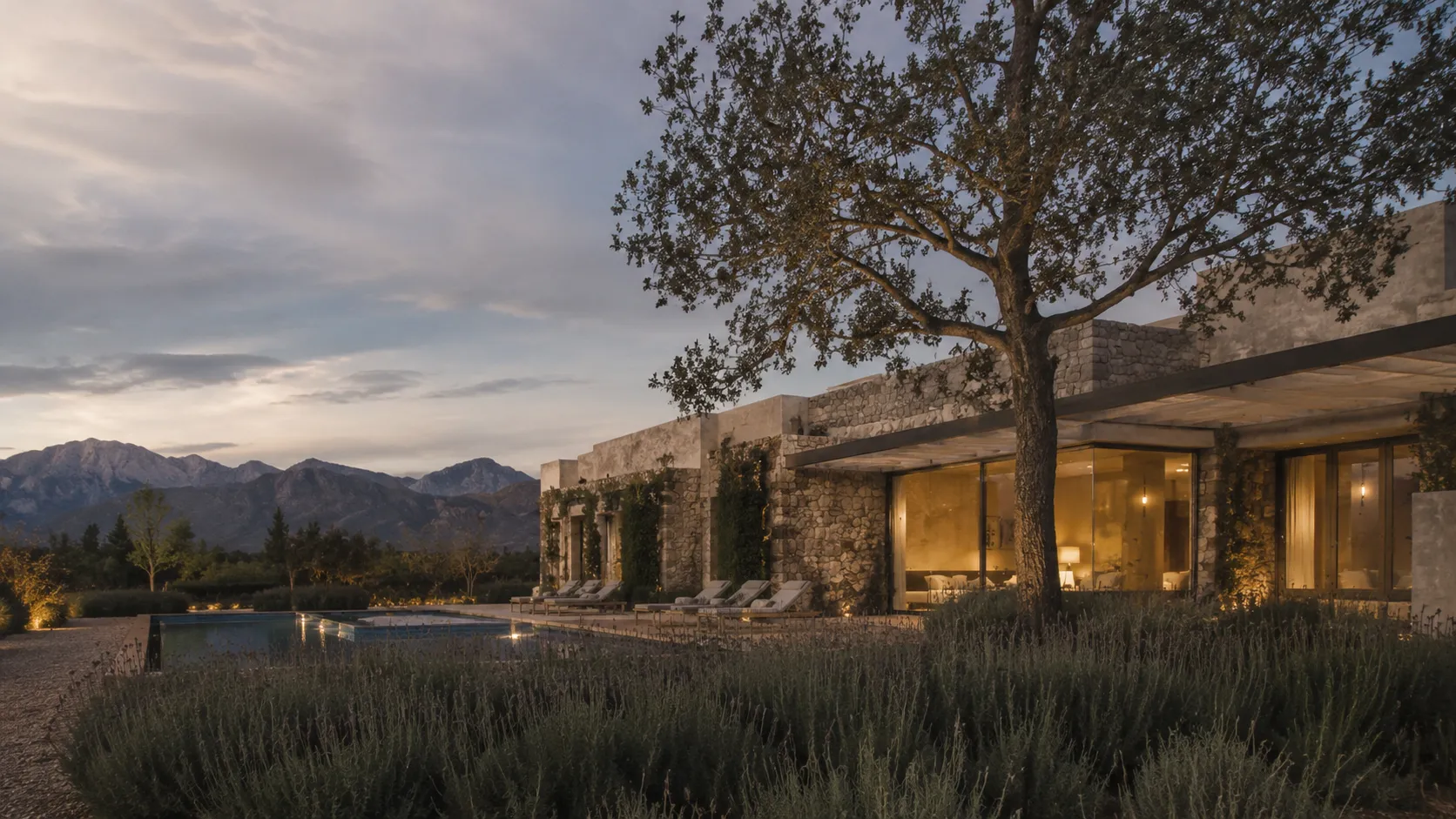 Low Casa Alera exterior at dusk in Valle de Uco